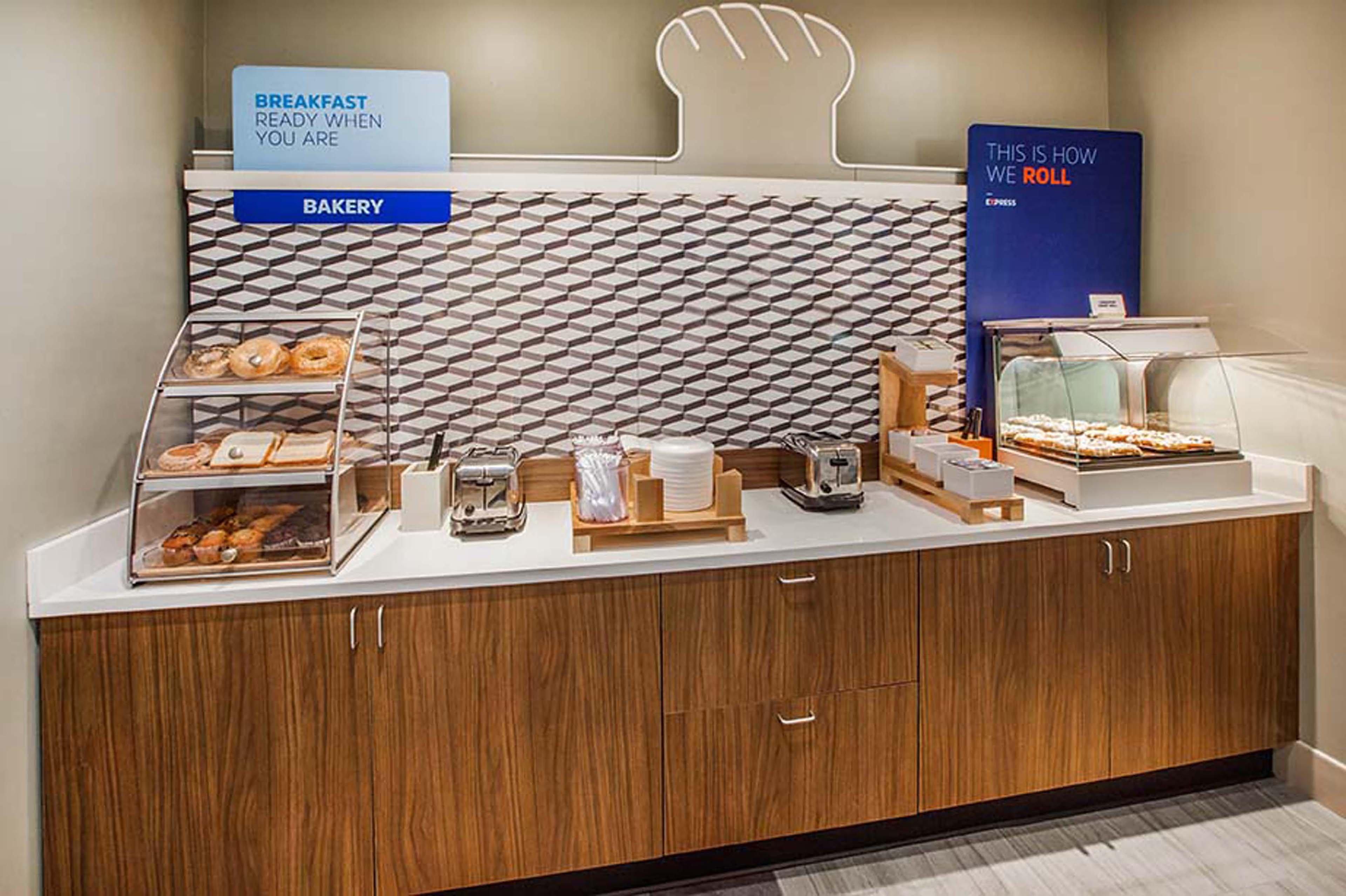 Holiday Inn Express & Suites Shippensburg By Ihg Экстерьер фото