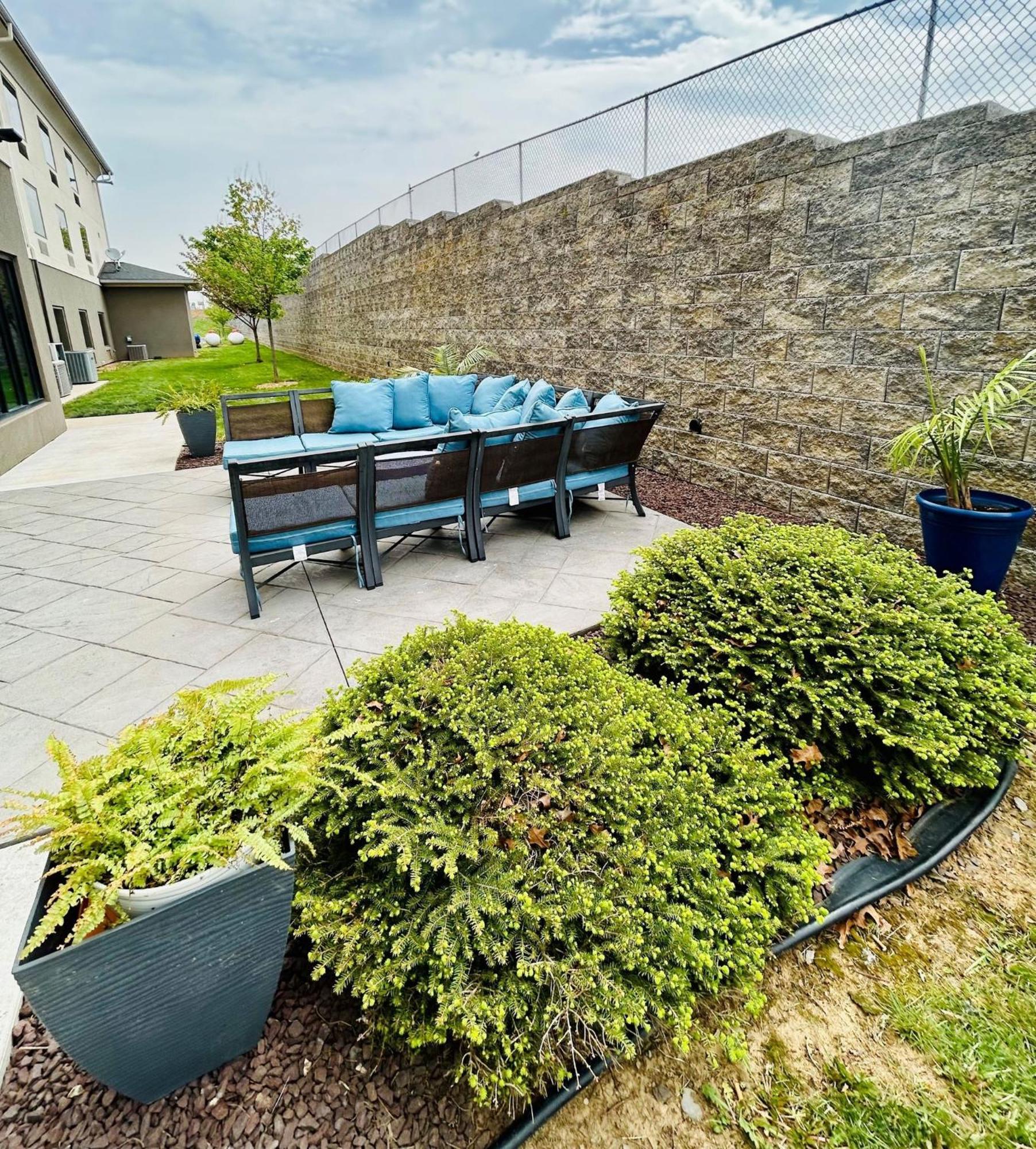 Holiday Inn Express & Suites Shippensburg By Ihg Экстерьер фото